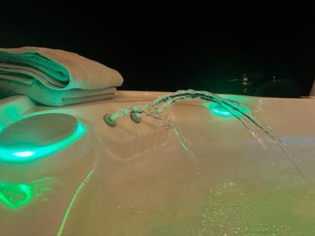 Zen Retreat Met Jacuzzi Bed & Breakfast Grez-Doiceau Exterior photo